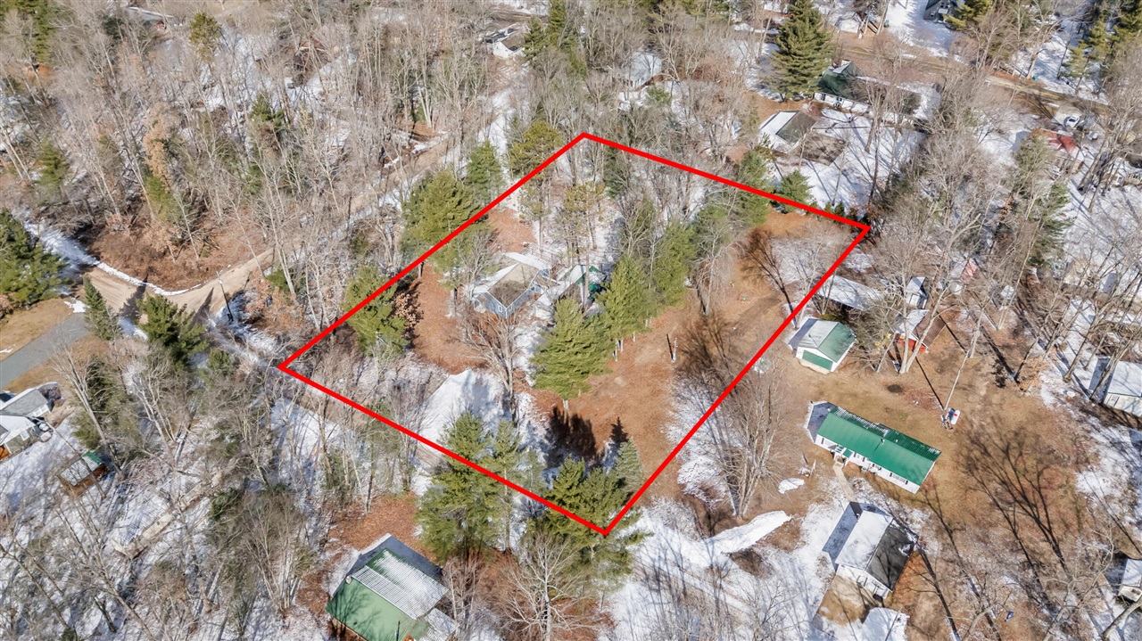 2762 W Southern Avenue, Baldwin, MI, 49304-8515