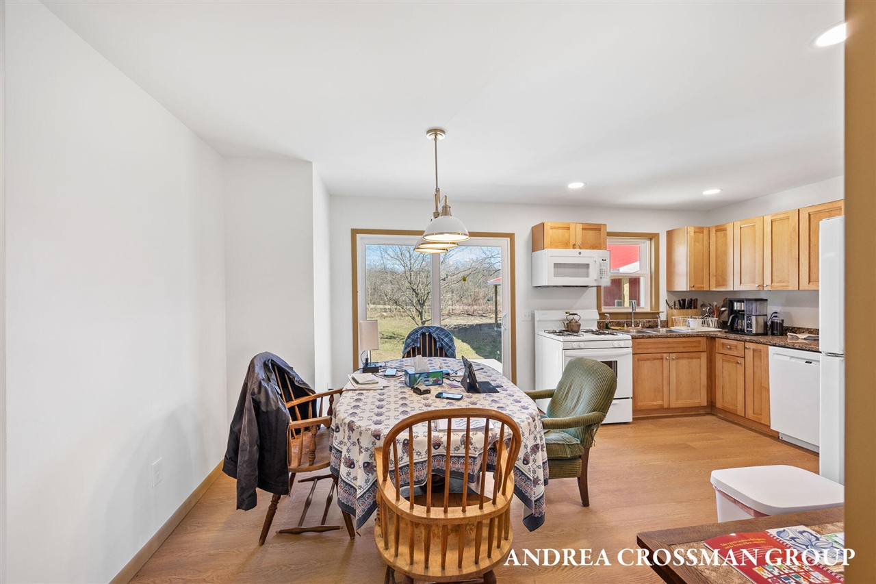 2027 64th Street, Fennville, MI, 49408