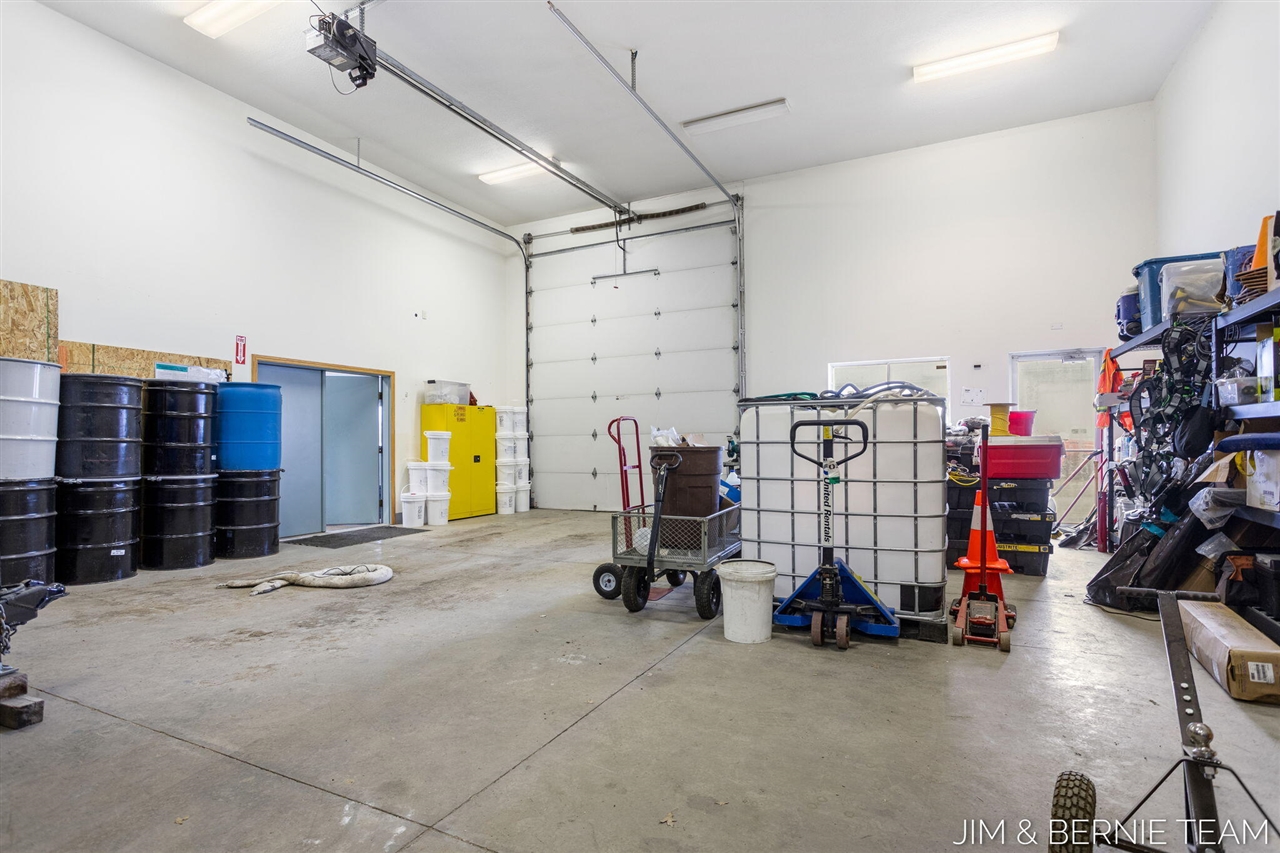 11322 E Lakewood Boulevard, Holland, MI, 49424