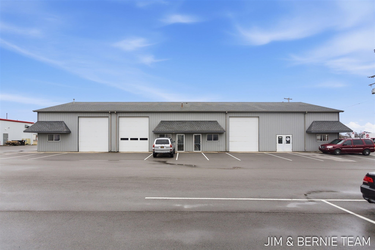 11322 E Lakewood Boulevard, Holland, MI, 49424