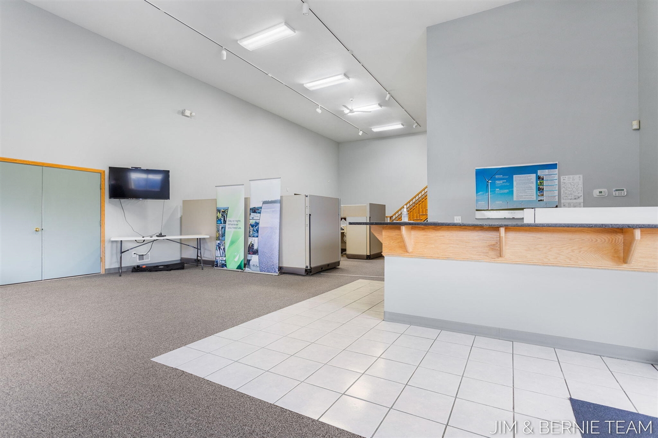 11322 E Lakewood Boulevard, Holland, MI, 49424