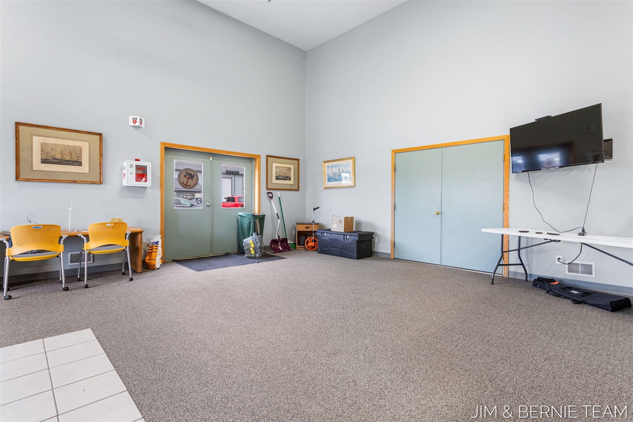 11322 E Lakewood Boulevard, Holland, MI, 49424