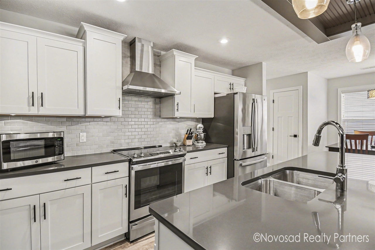 7952 Greendale Drive, Byron Center, MI, 49315