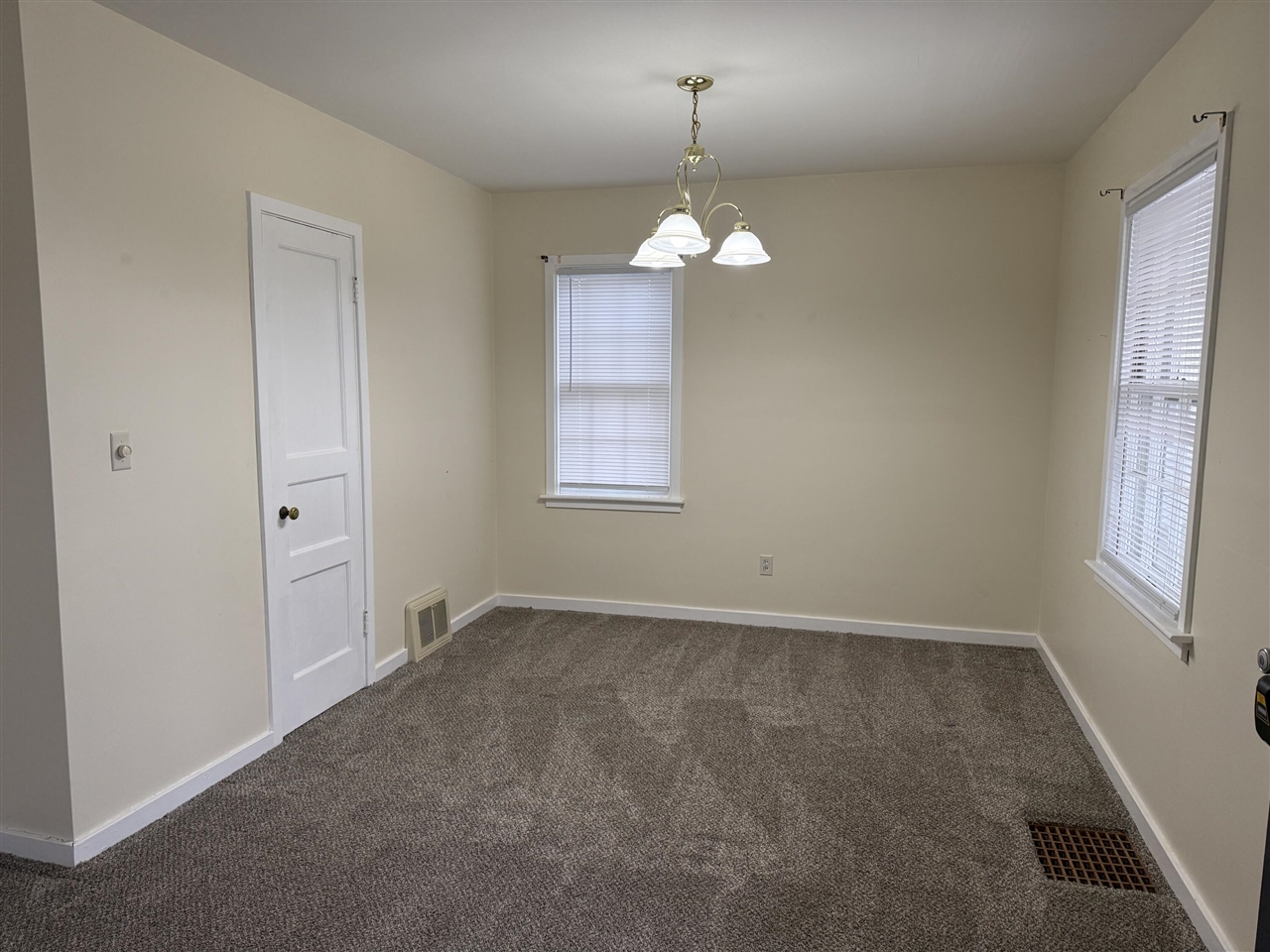 Homes for sale in Albion, MI | 907 Sheridan Ct, Albion, MI 49224 | MLS# 70519446