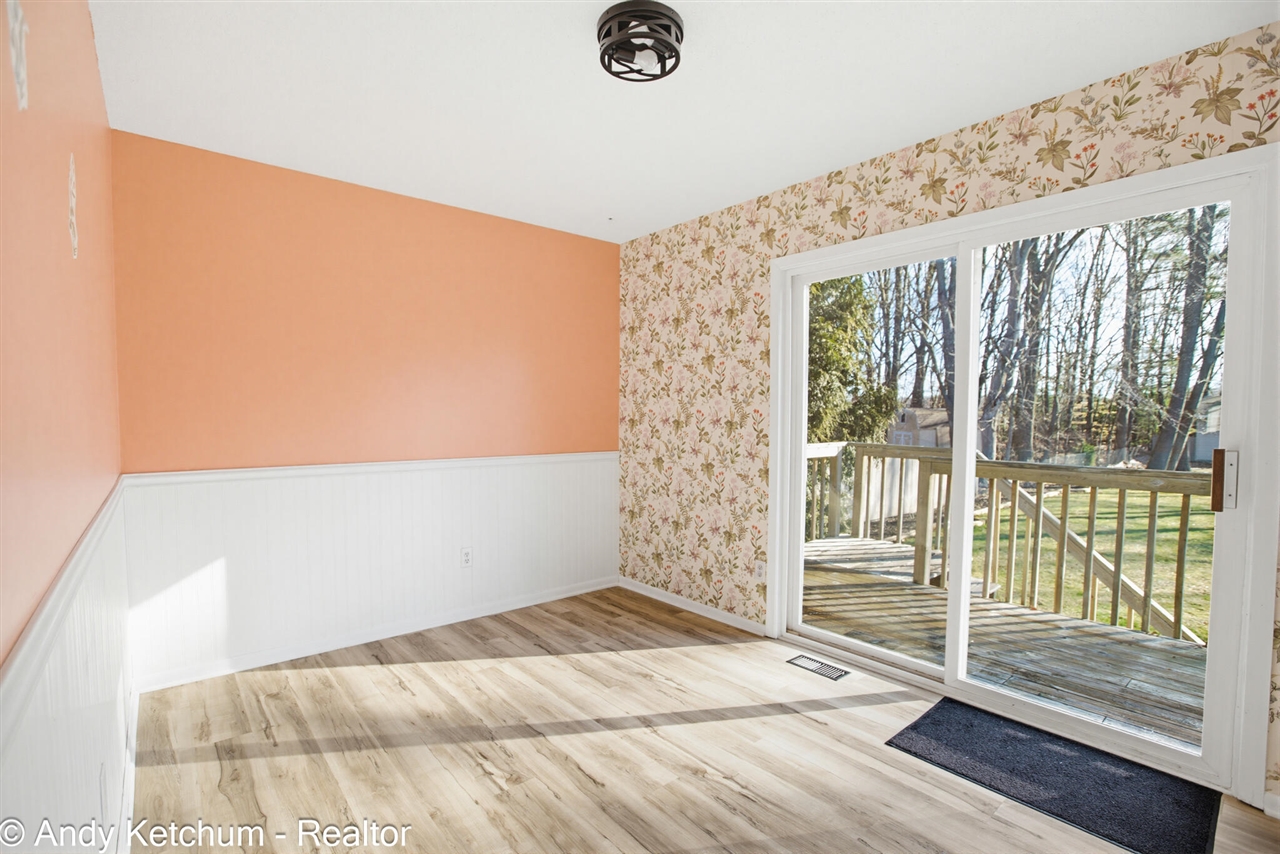 4470 Poulin Street, Norton Shores, MI, 49441