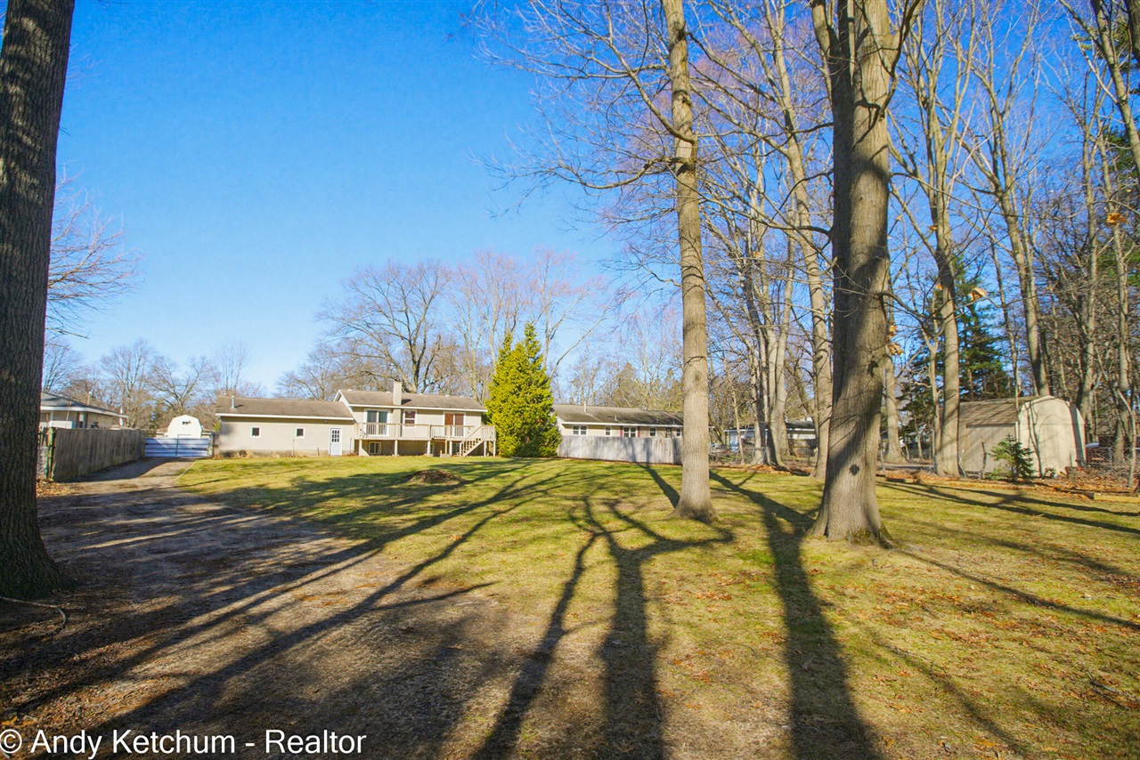 4470 Poulin Street, Norton Shores, MI, 49441