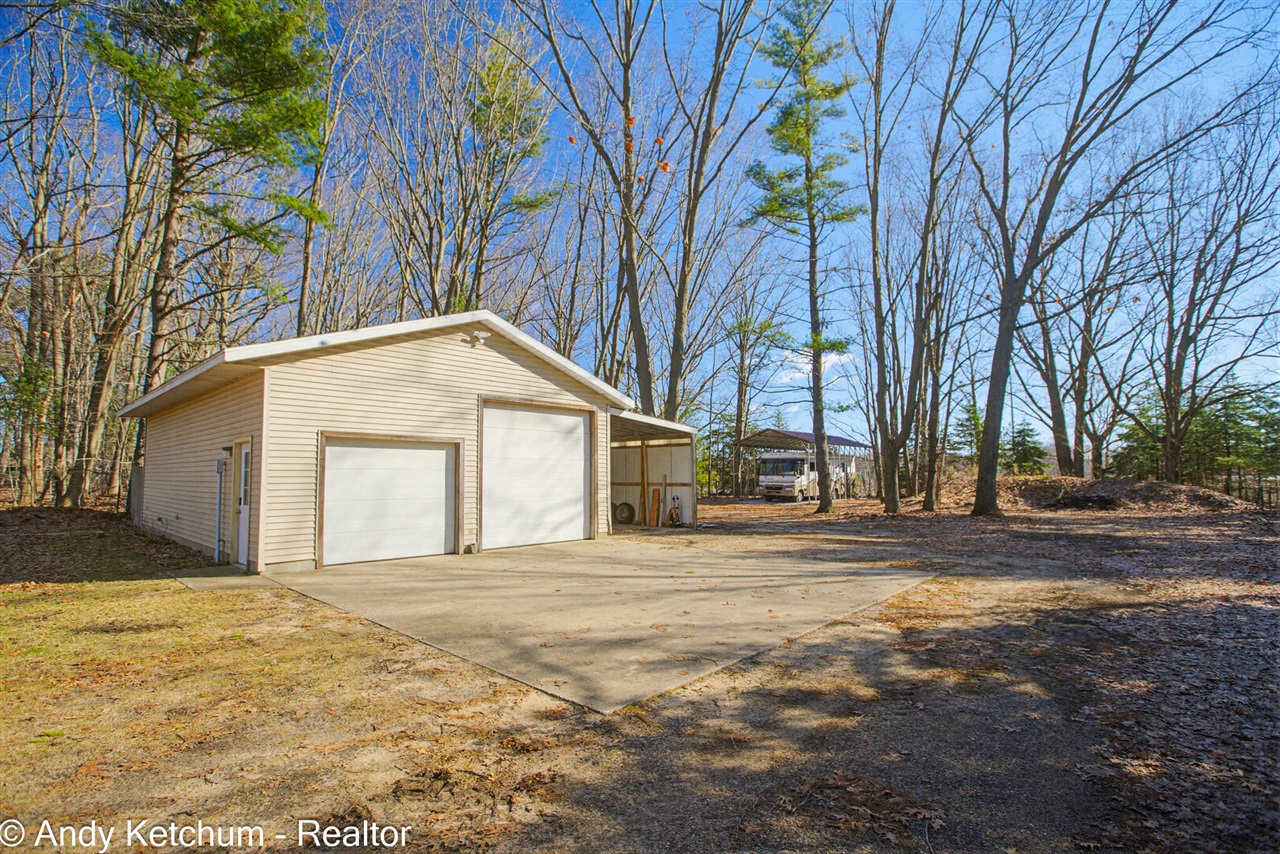 4470 Poulin Street, Norton Shores, MI, 49441