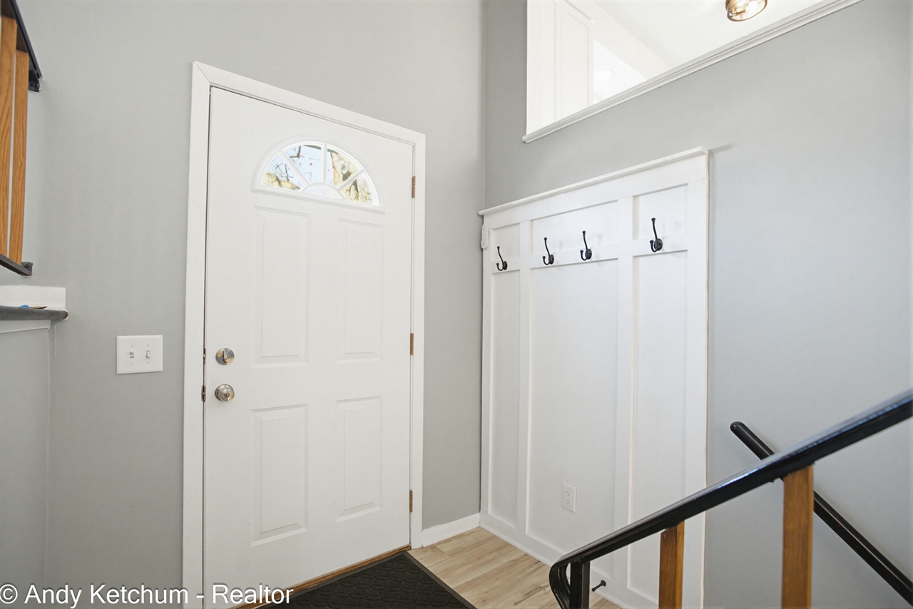 4470 Poulin Street, Norton Shores, MI, 49441