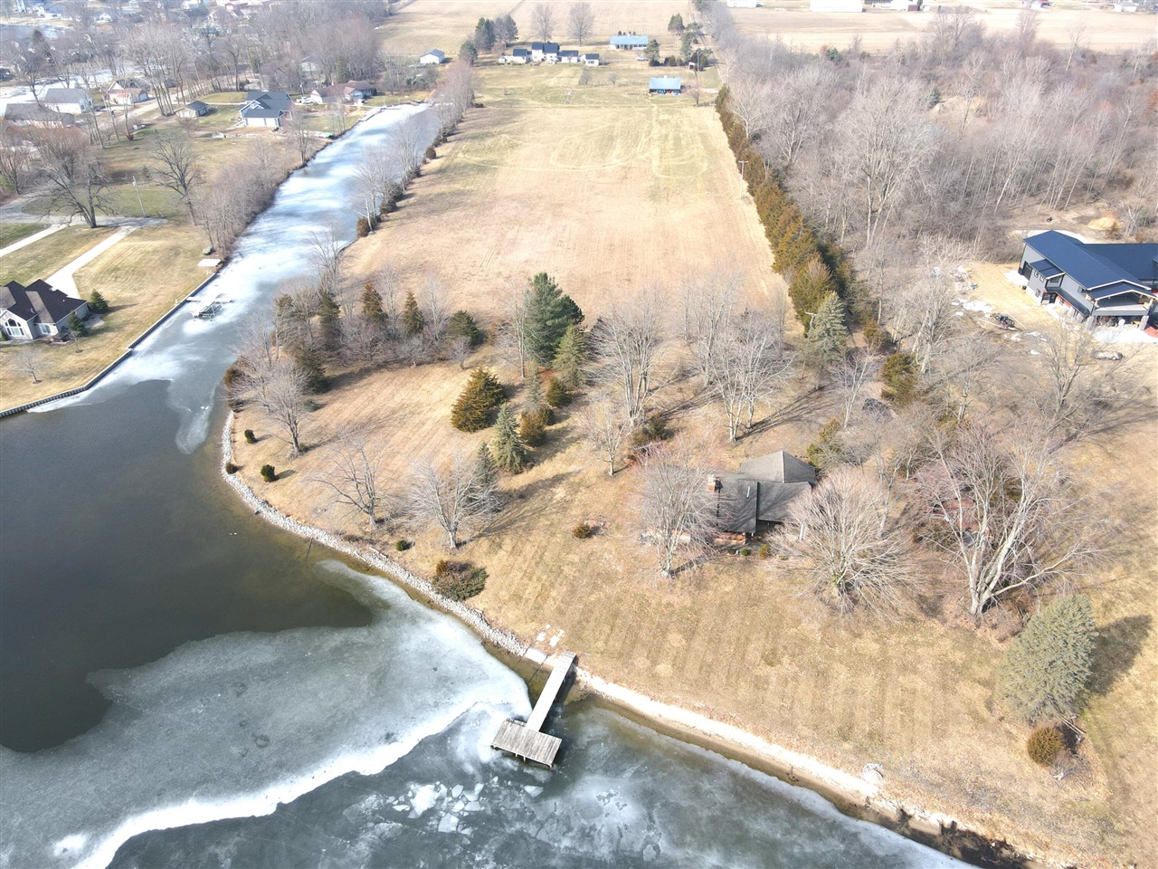 Homes for sale in Coldwater, MI | 797 Middle Lake Dr, Coldwater, MI 49036 | MLS# 70519462