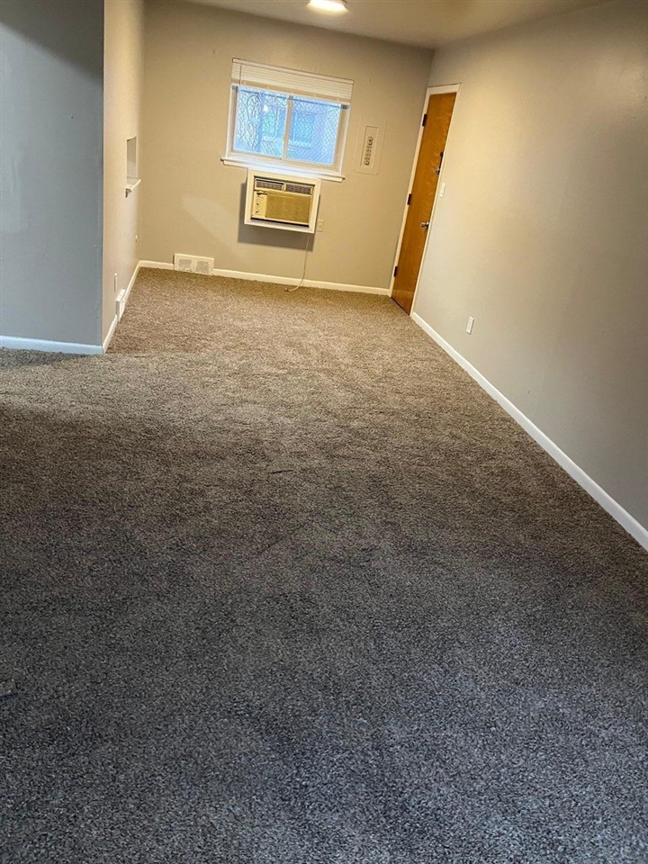17284 Bentler Street, Detroit, MI, 48219-4705