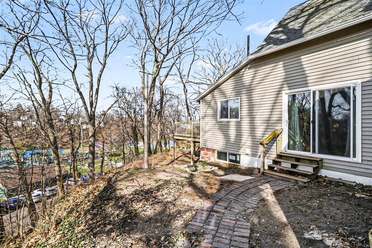 1301 Harrison Avenue, Saint Joseph, MI, 49085-1723