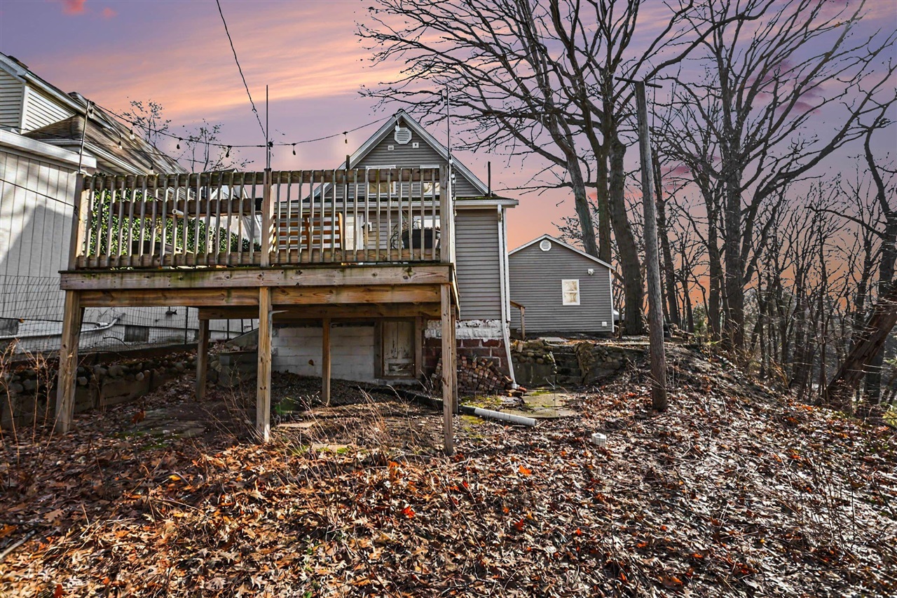 1301 Harrison Avenue, Saint Joseph, MI, 49085-1723