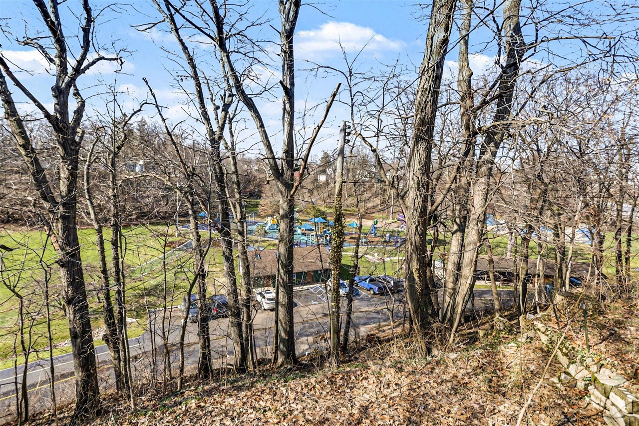 1301 Harrison Avenue, Saint Joseph, MI, 49085-1723