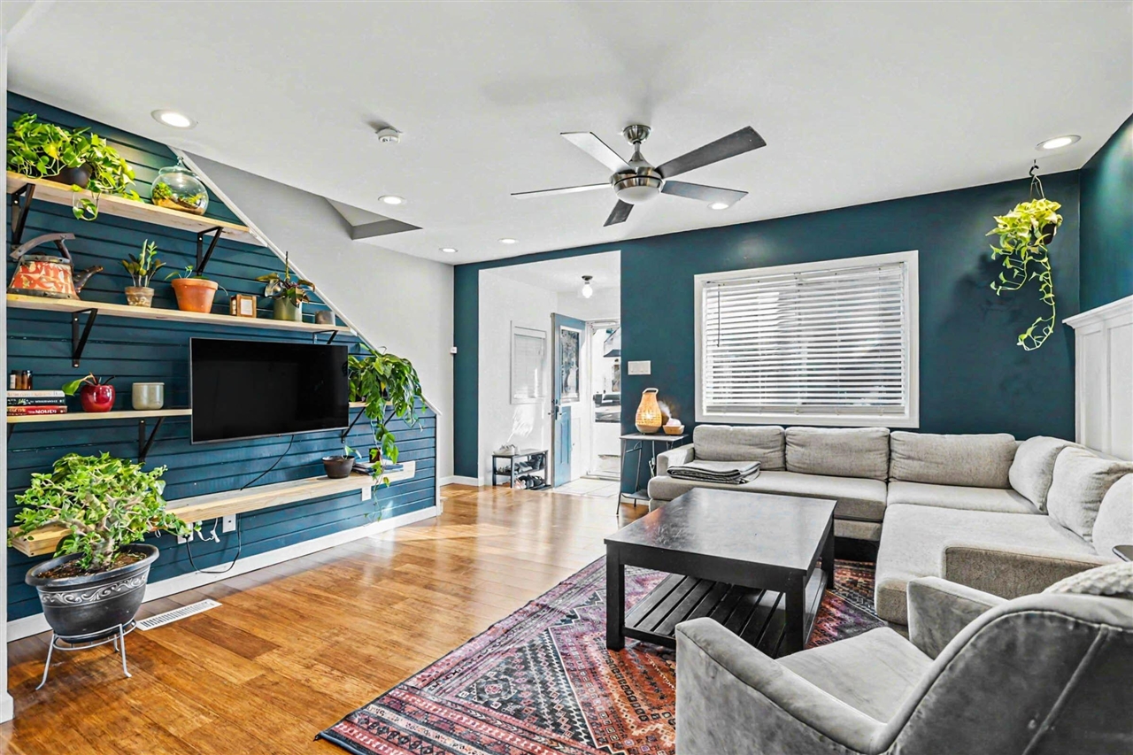 1301 Harrison Avenue, Saint Joseph, MI, 49085-1723