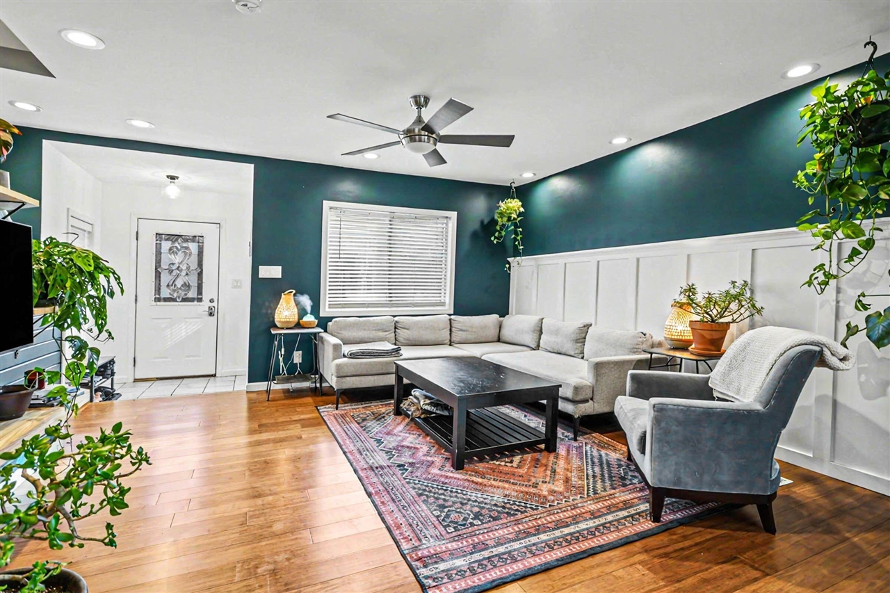 1301 Harrison Avenue, Saint Joseph, MI, 49085-1723