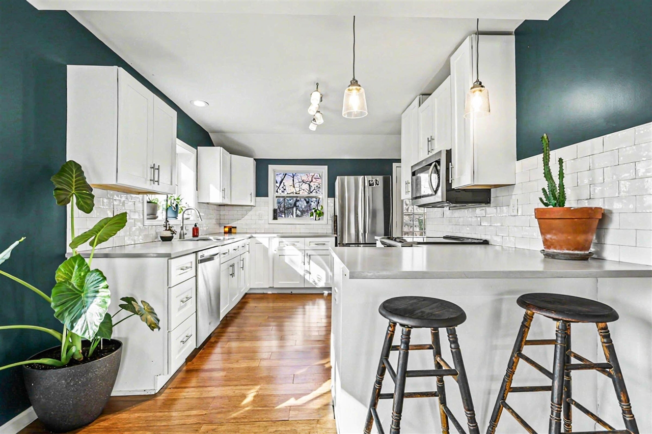 1301 Harrison Avenue, Saint Joseph, MI, 49085-1723