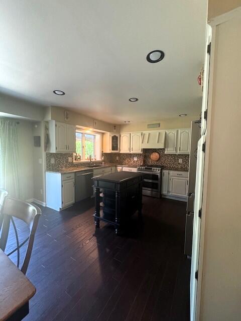 7144 Hunter Ridge Court, Saline, MI, 48176-9256