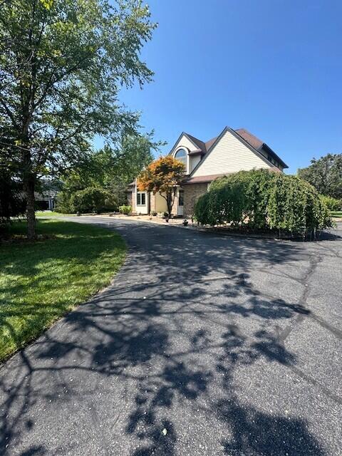 7144 Hunter Ridge Court, Saline, MI, 48176-9256