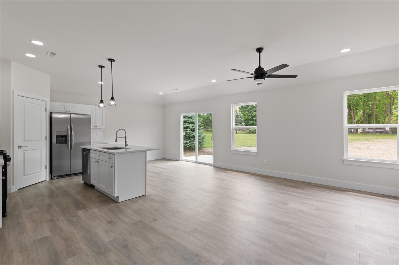 2010 Green Acres Drive, Adrian, MI, 49221