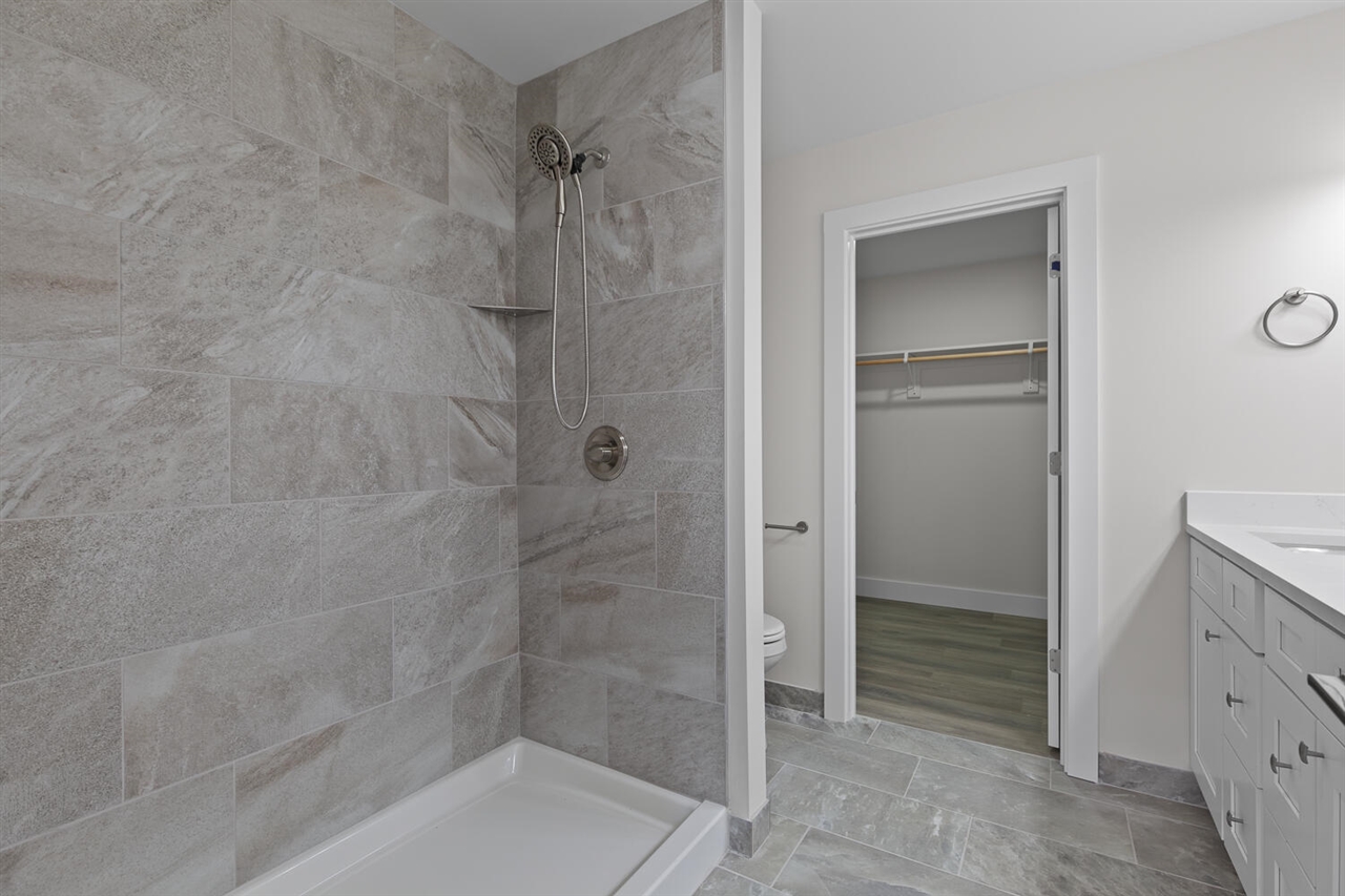 2010 Green Acres Drive, Adrian, MI, 49221