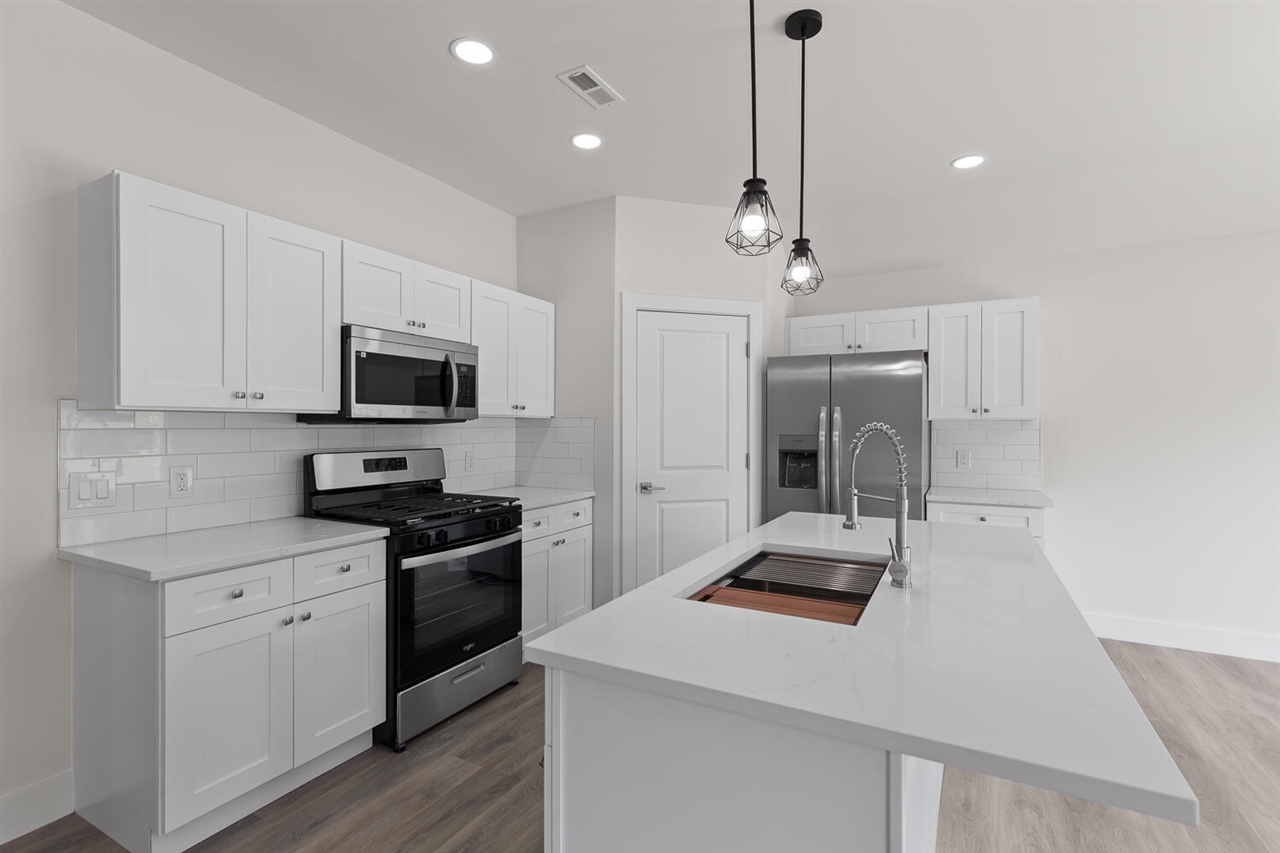 2010 Green Acres Drive, Adrian, MI, 49221