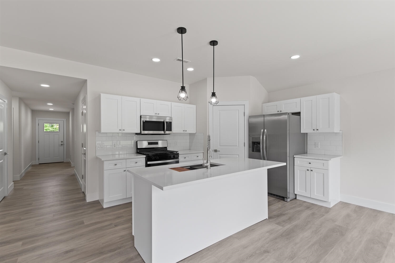 2010 Green Acres Drive, Adrian, MI, 49221