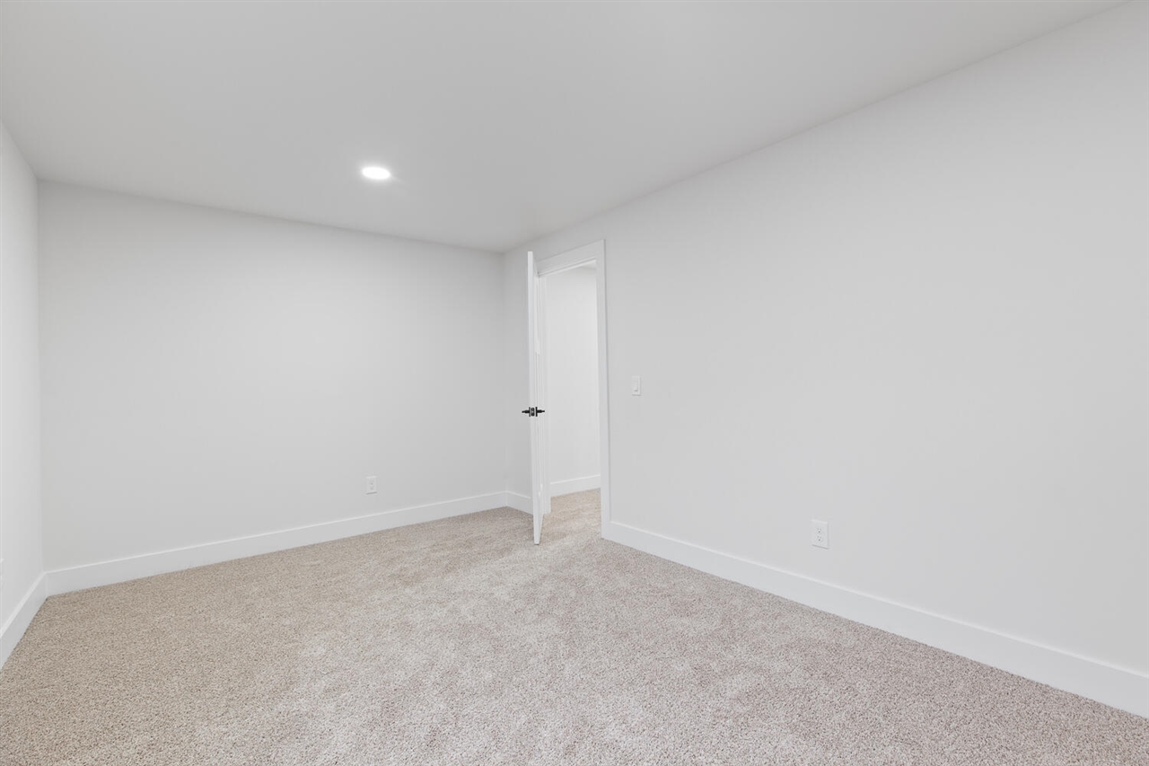 2004 Green Acres Drive, Adrian, MI, 49221