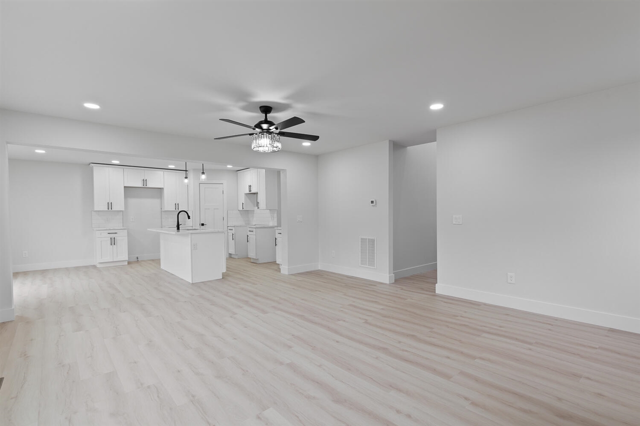 2016 Green Acres Drive, Adrian, MI, 49221