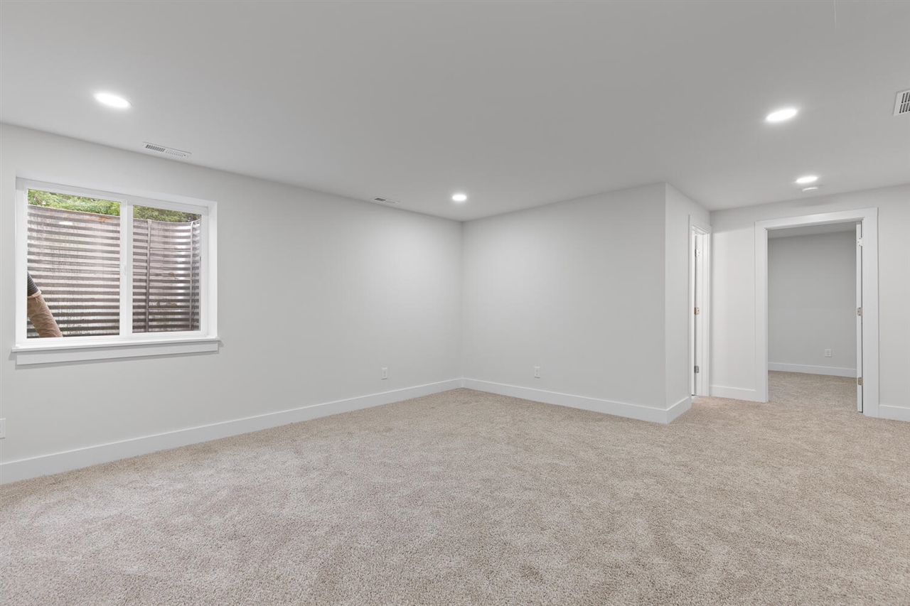 2016 Green Acres Drive, Adrian, MI, 49221