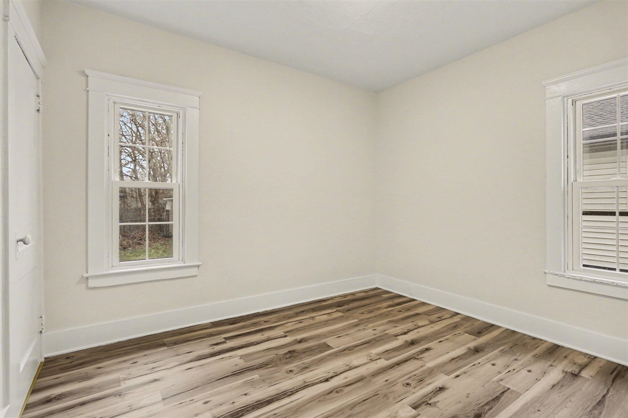 243 Howland Street, Battle Creek, MI, 49037-2473