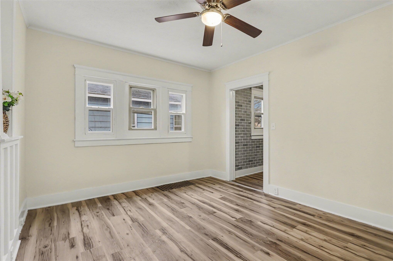 243 Howland Street, Battle Creek, MI, 49037-2473