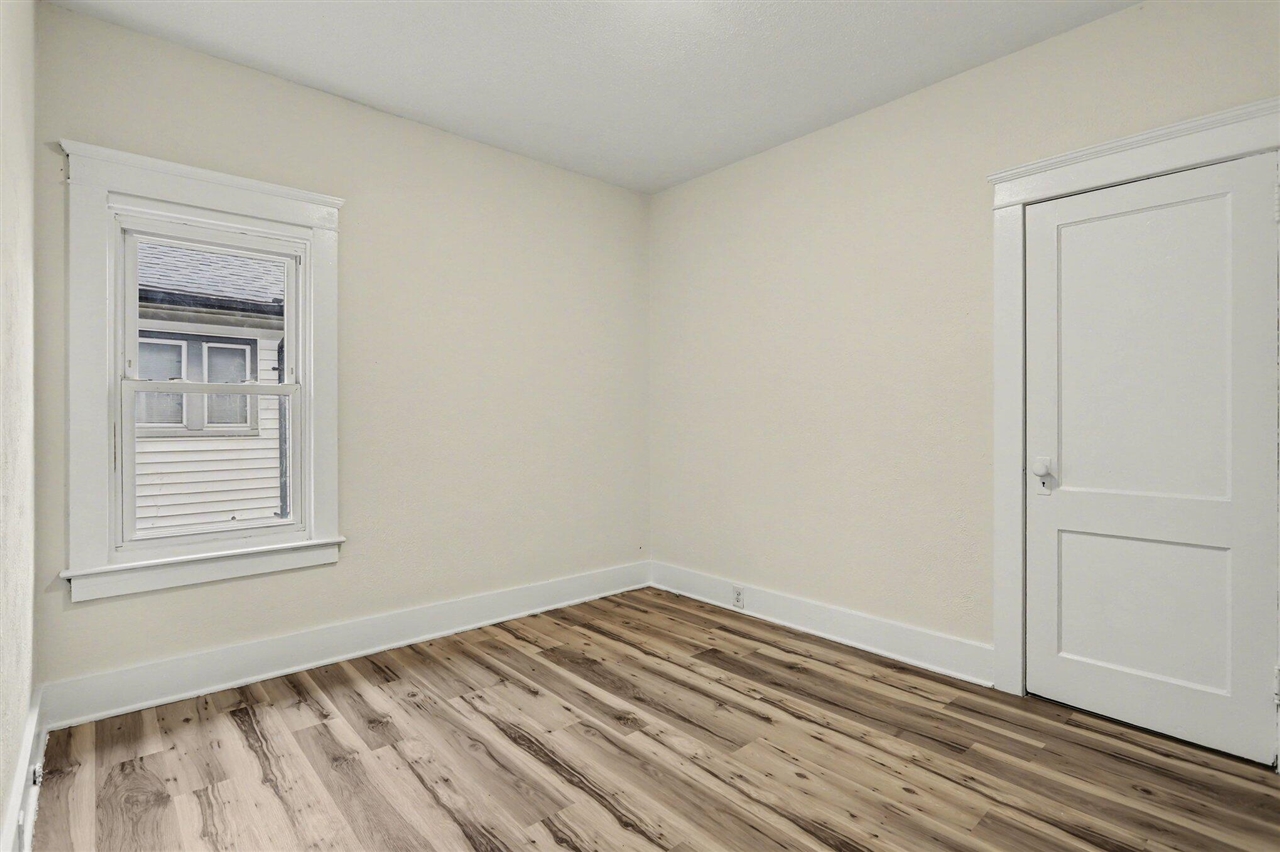 243 Howland Street, Battle Creek, MI, 49037-2473