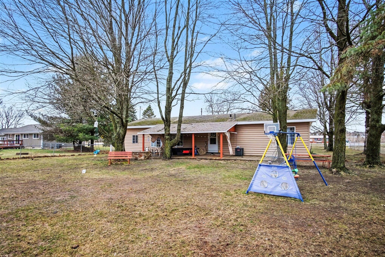 9263 Belding Road, Belding, MI, 48809