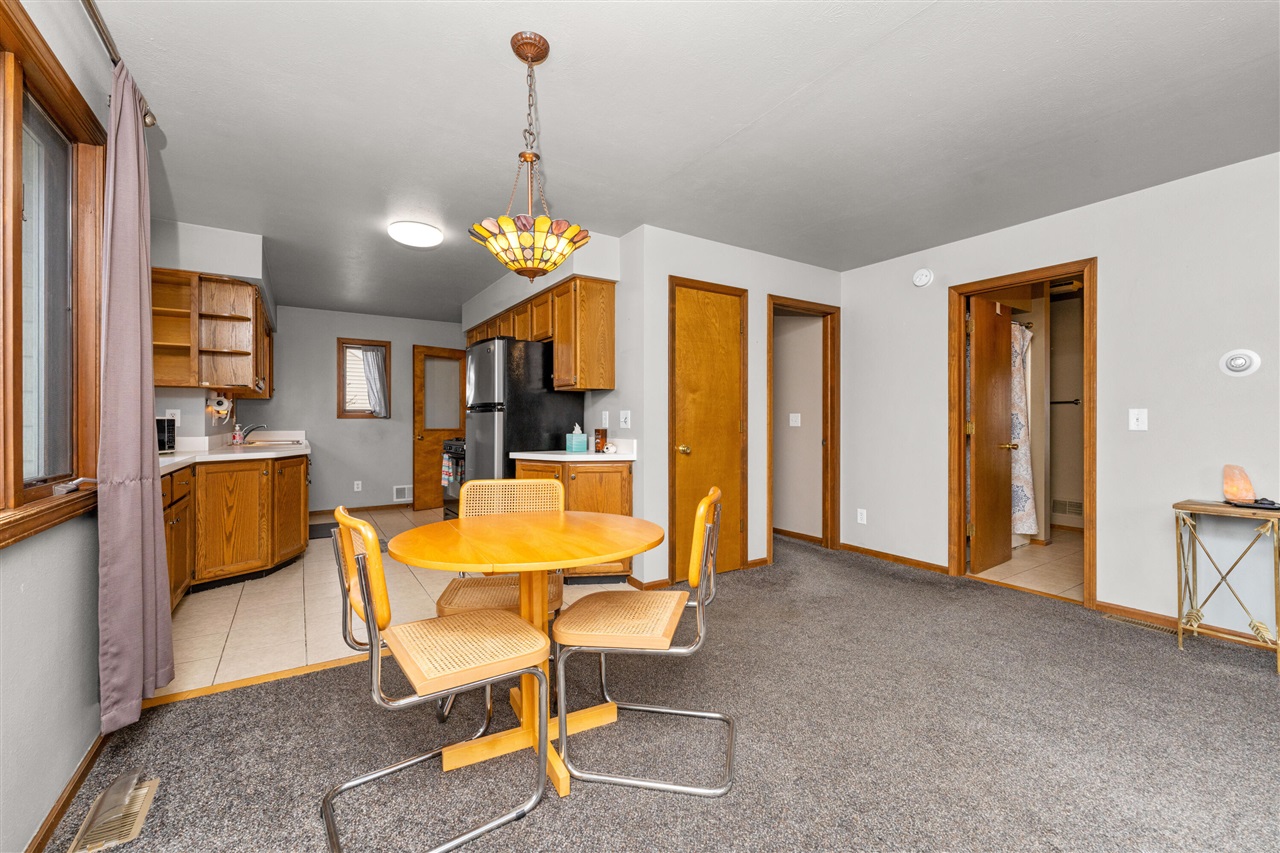 5414 Keyes Drive, Kalamazoo, MI, 49004-1529