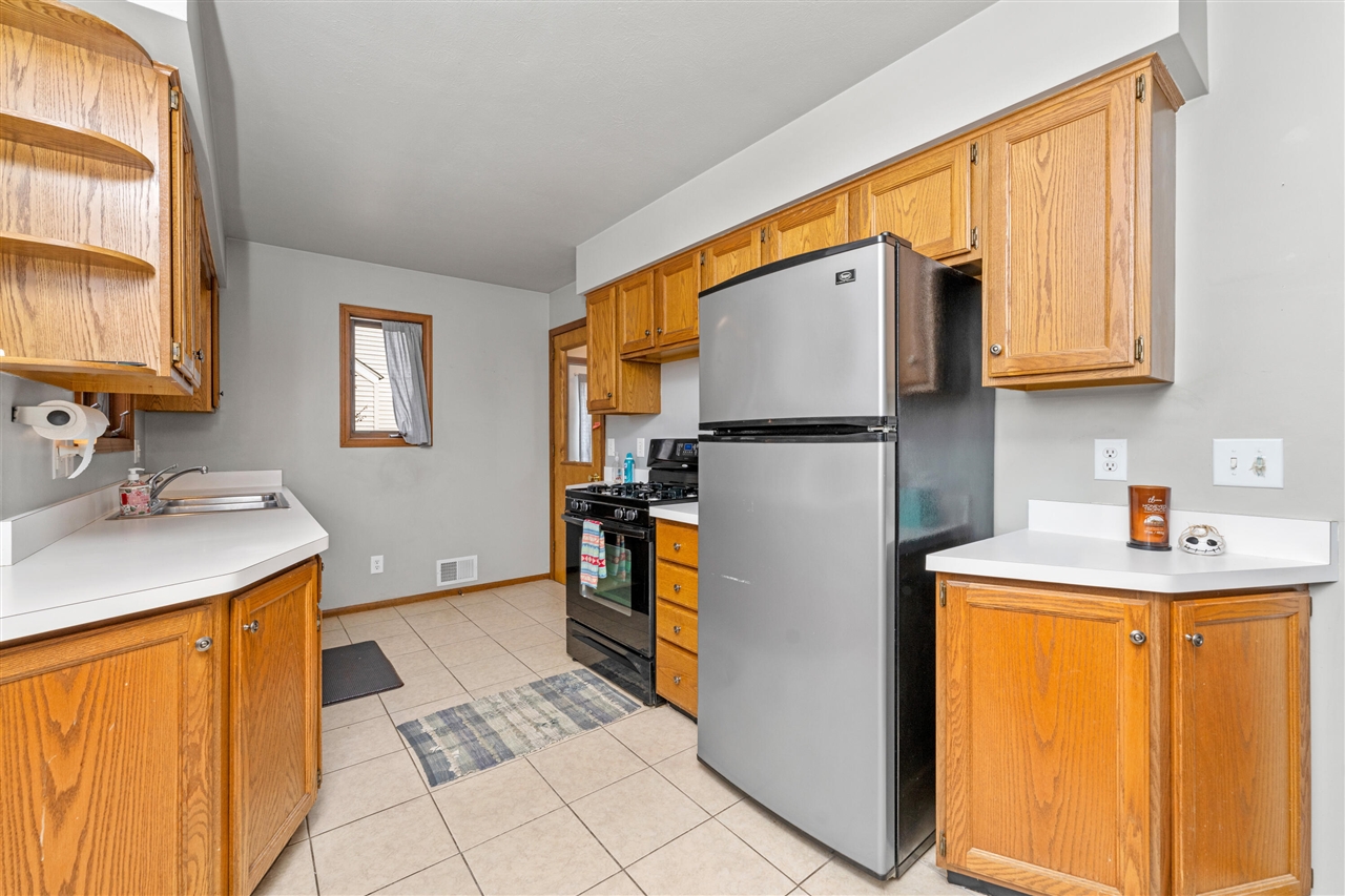 5414 Keyes Drive, Kalamazoo, MI, 49004-1529