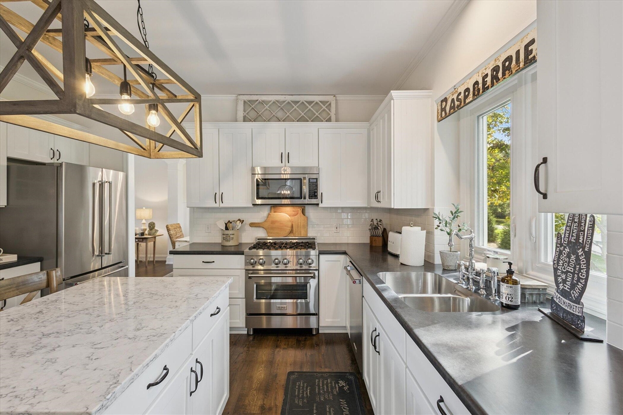 4546 Forest Meadows Drive, Grand Rapids, MI, 49546