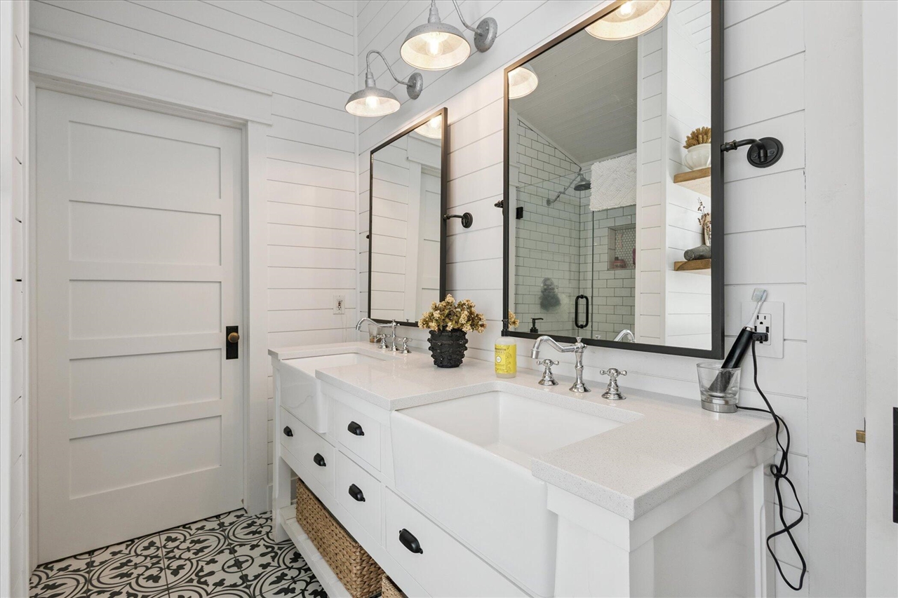 4546 Forest Meadows Drive, Grand Rapids, MI, 49546