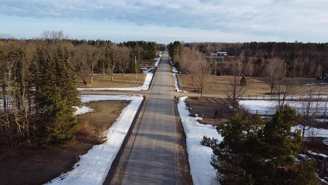 5766 Wallaker Road, Benzonia, MI, 49616-49616