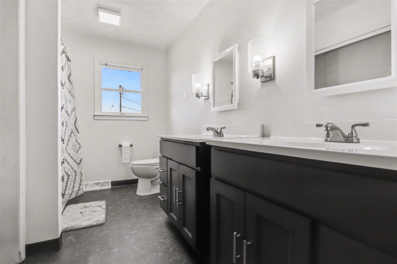 27667 Northland Drive, Sturgis, MI, 49091