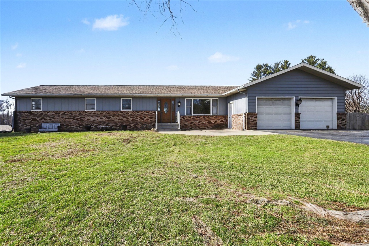 27667 Northland Drive, Sturgis, MI, 49091