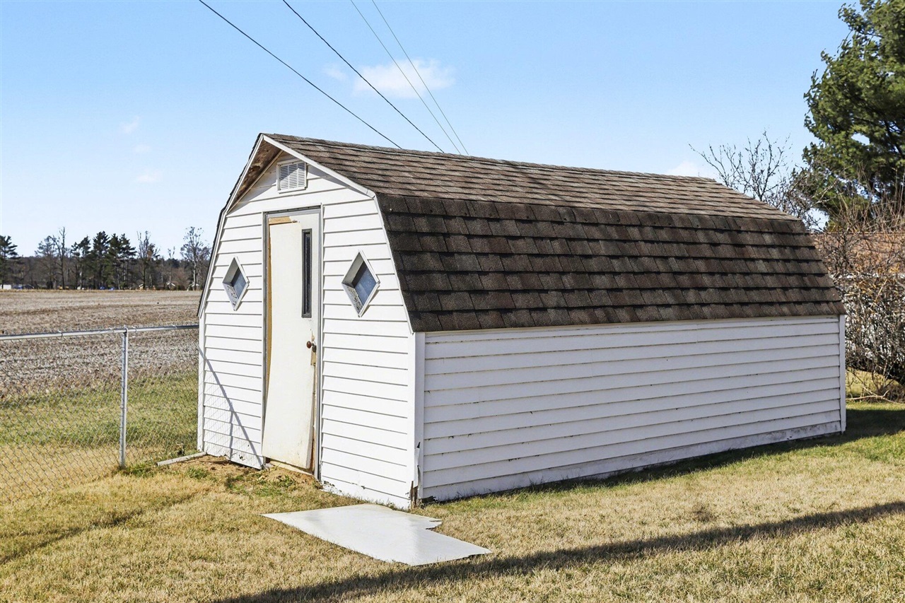 27667 Northland Drive, Sturgis, MI, 49091