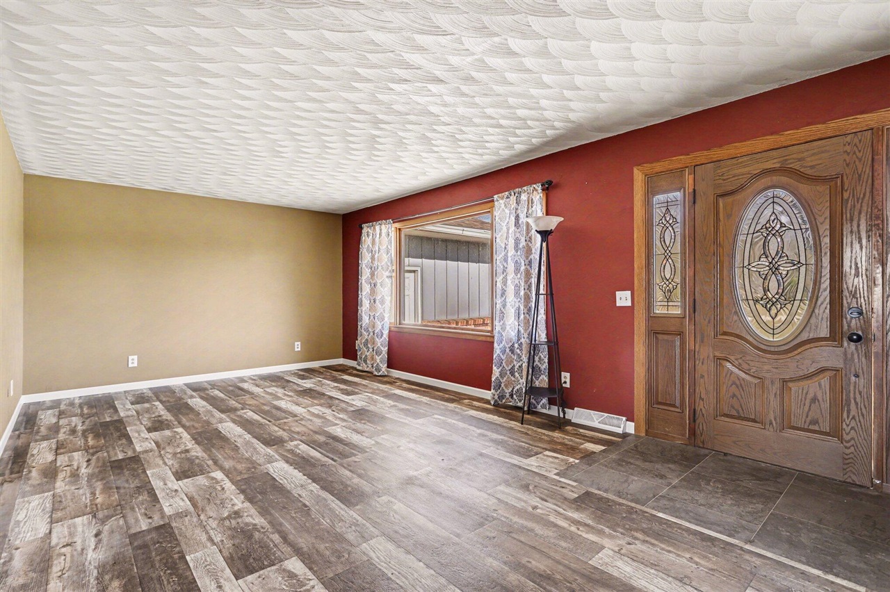 27667 Northland Drive, Sturgis, MI, 49091