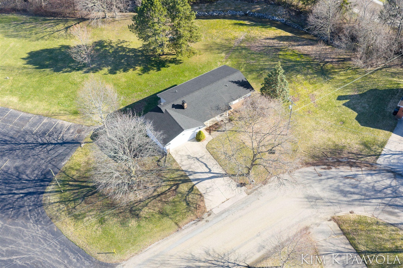 Homes for sale in Caledonia, MI | 260 Vine St, Caledonia, MI 49316 | MLS# 70519535