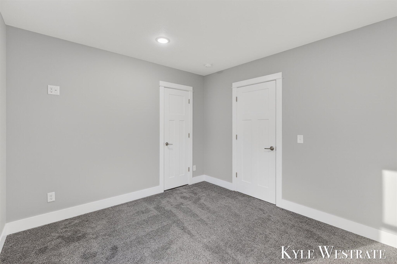 579 S Walker Road, Muskegon, MI, 49442-7104