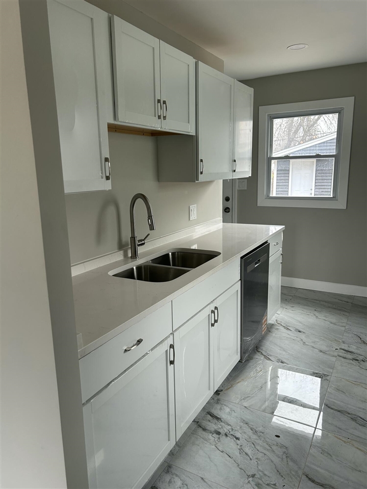 Homes for sale in Ypsilanti, MI | 457 Ainsworth Cir, Ypsilanti, MI 48197 | MLS# 70519541