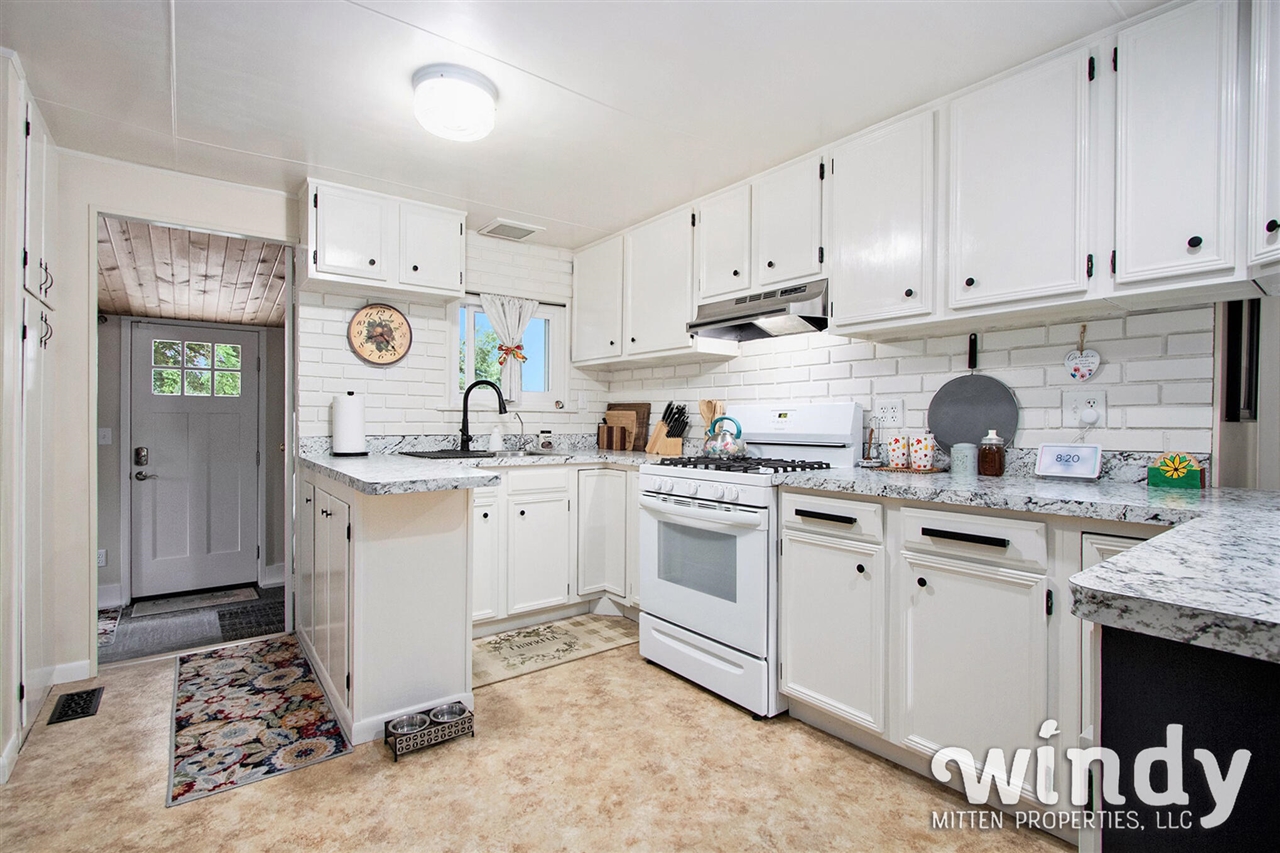 106 Lagrange Street, Dowagiac, MI, 49047-1435