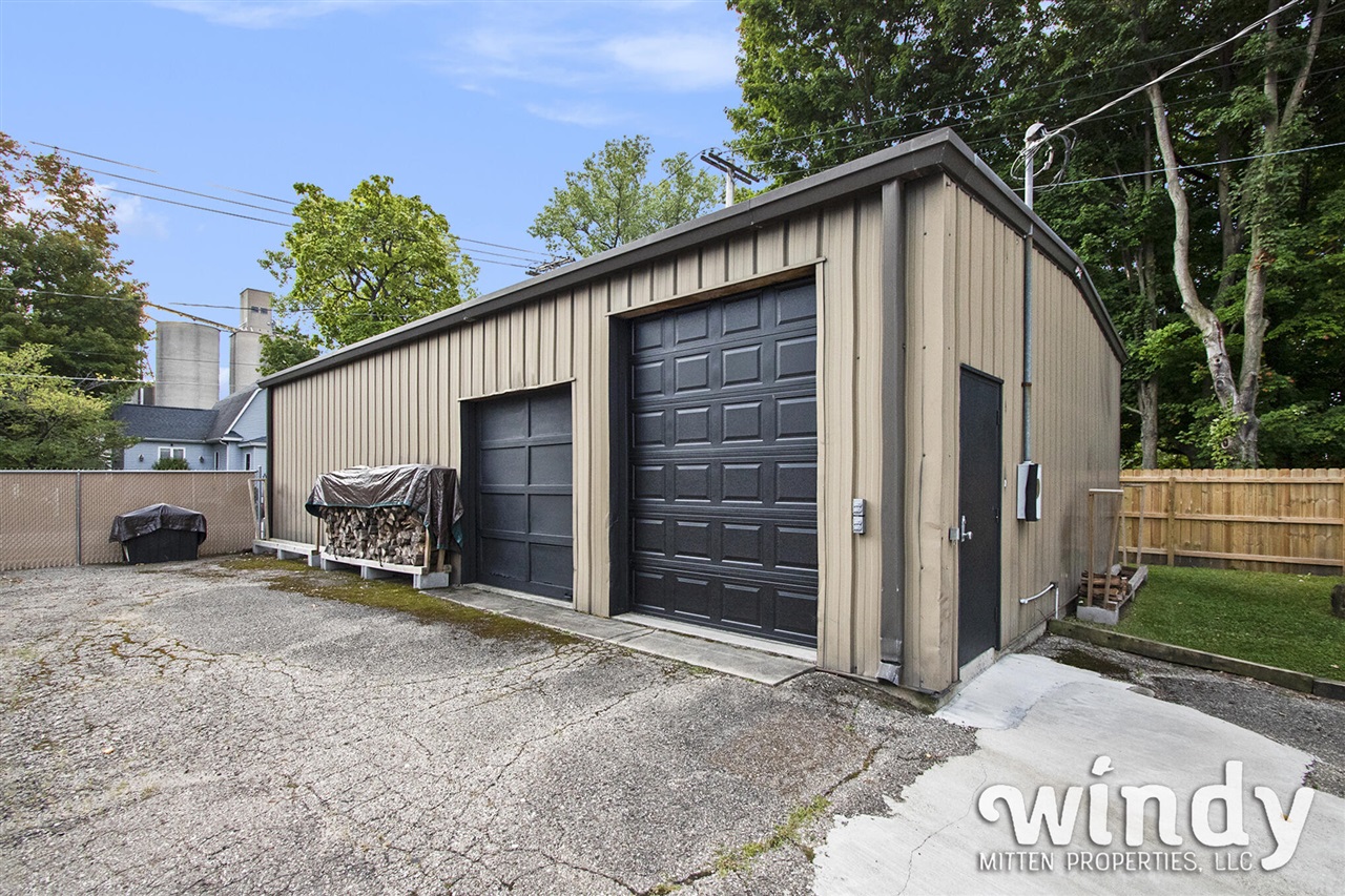 106 Lagrange Street, Dowagiac, MI, 49047-1435