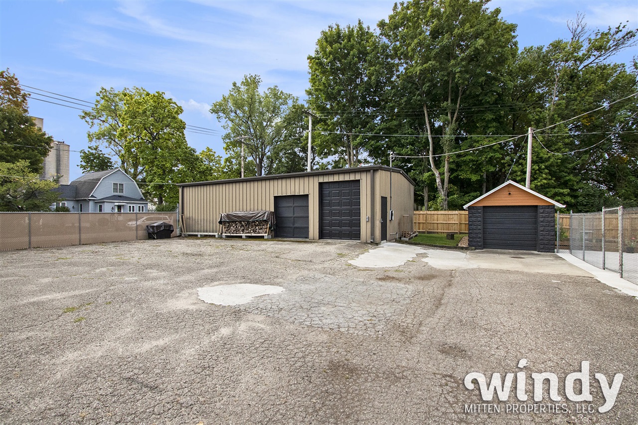 106 Lagrange Street, Dowagiac, MI, 49047-1435