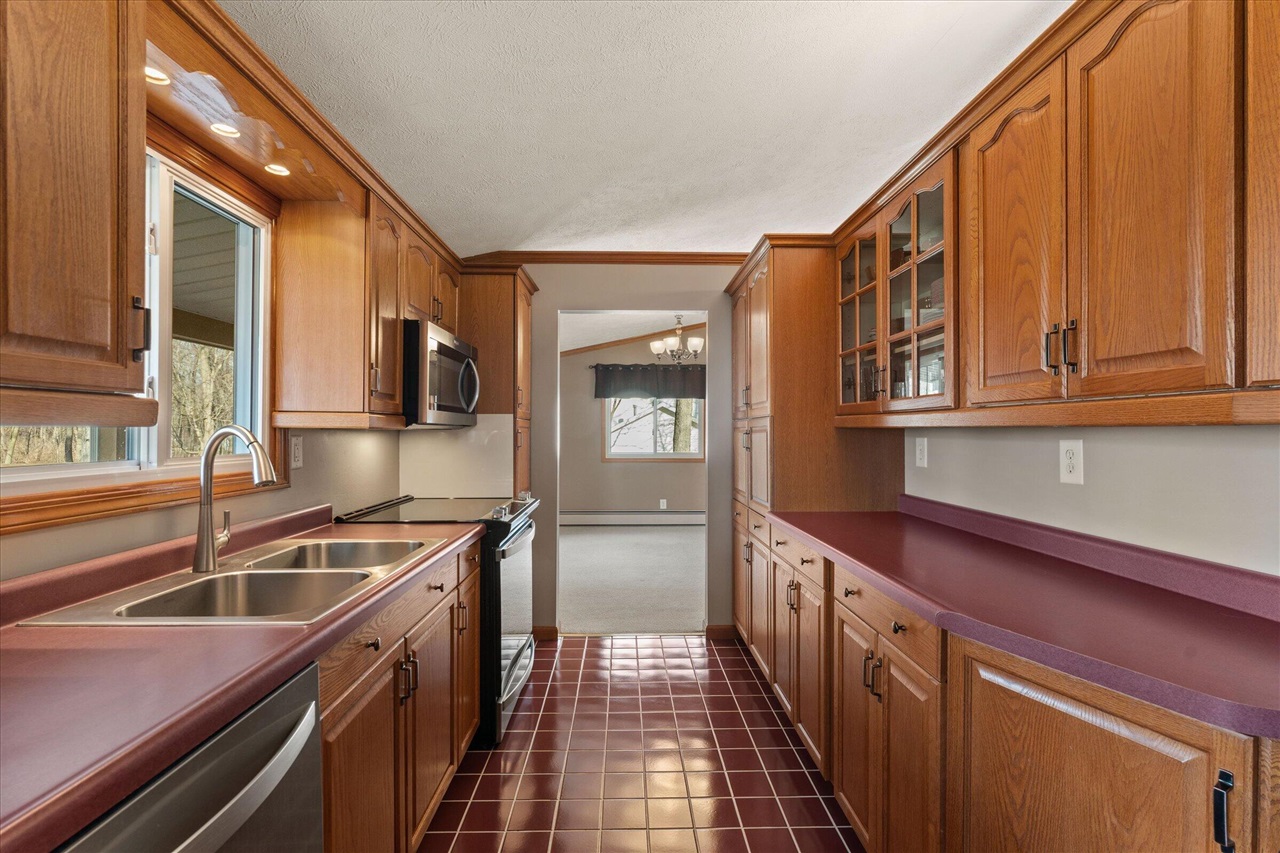 25600 Merle Street, Edwardsburg, MI, 49112-9130