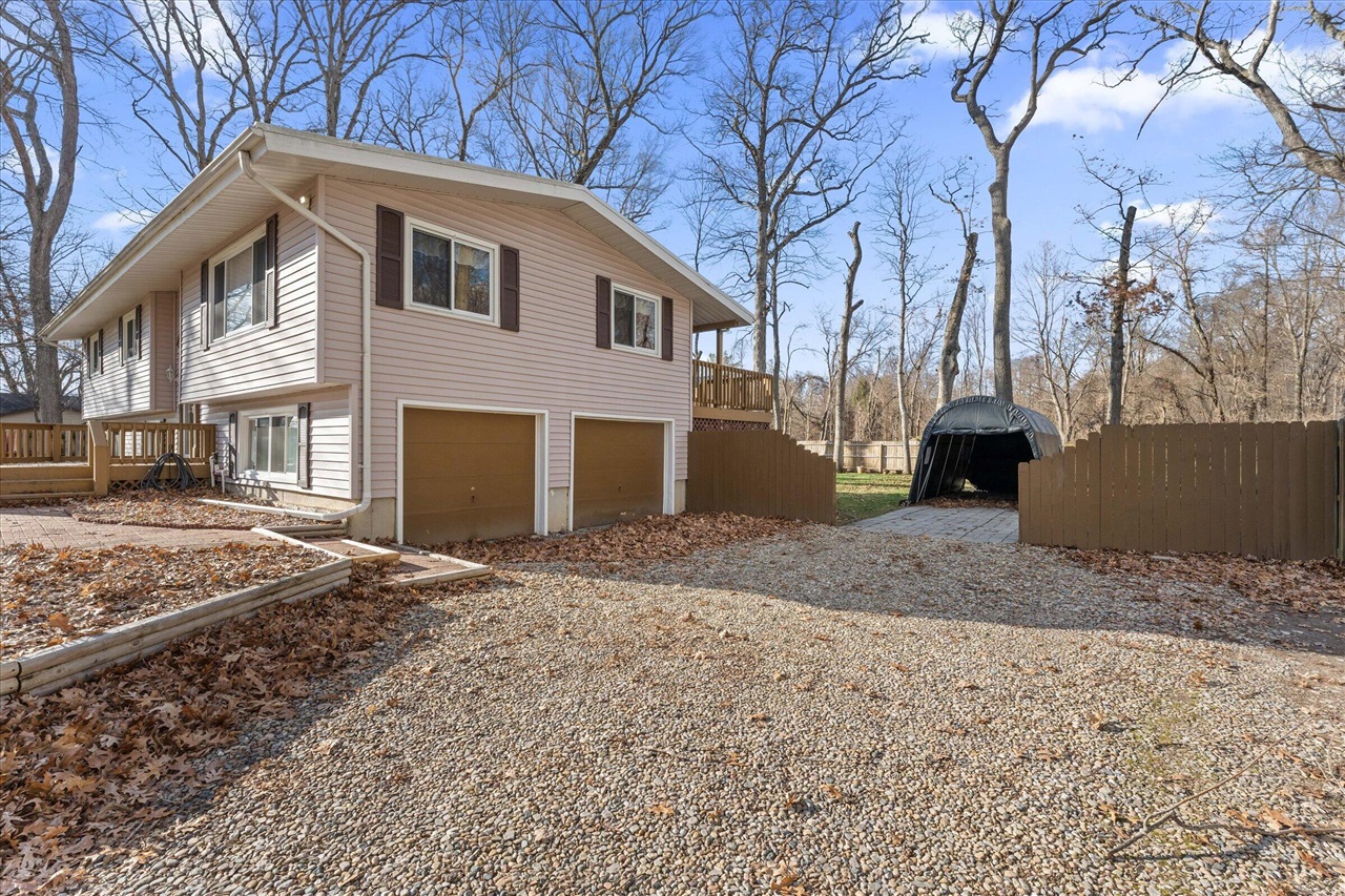 25600 Merle Street, Edwardsburg, MI, 49112-9130